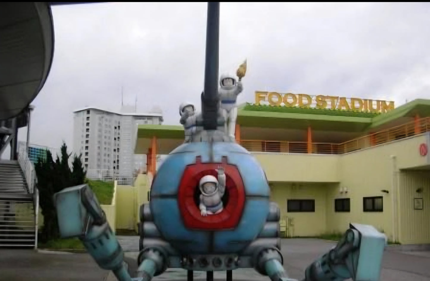 Mobile Suit Gundam The ride: Rare & Unique genga of Gundam character w Thomas the tank engine Nod